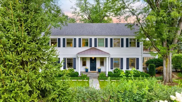431 Sheridan RD, Kenilworth, IL 60043