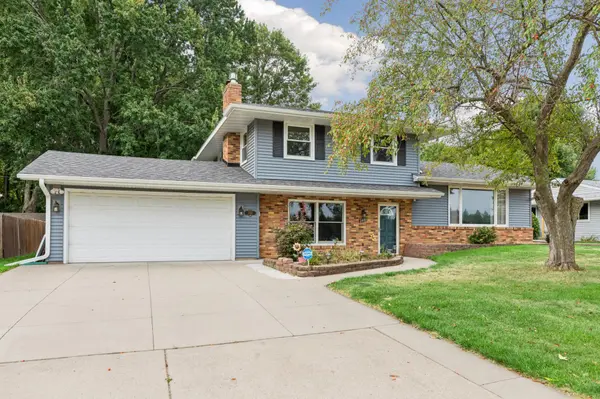 2442 Orchard LN, White Bear Lake, MN 55110