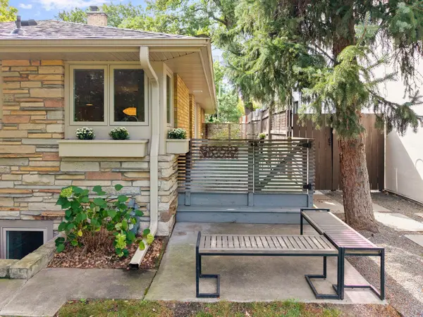 2719 W 28th ST, Minneapolis, MN 55416