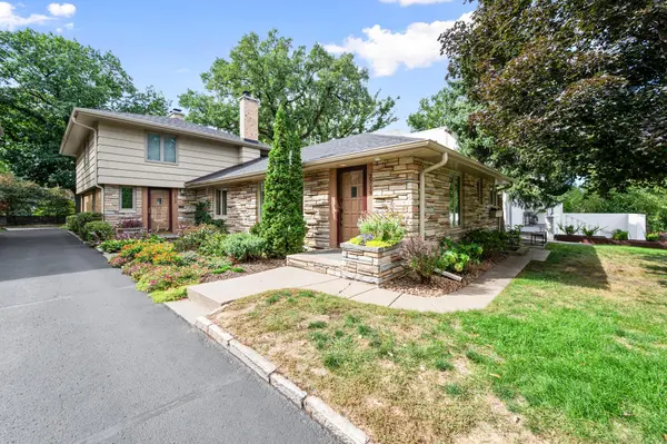 2719 W 28th ST, Minneapolis, MN 55416
