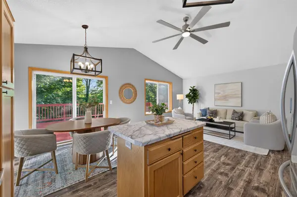 483 Maple ST, Taylors Falls, MN 55084