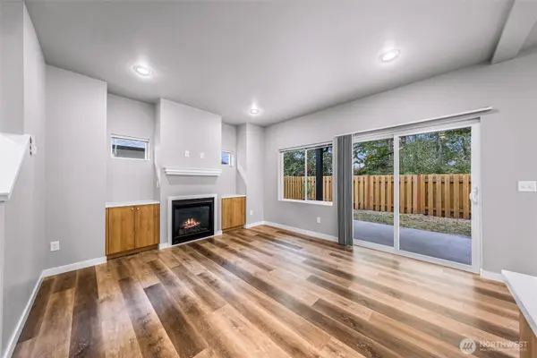 2862 Sandwood LN, Blaine, WA 98230