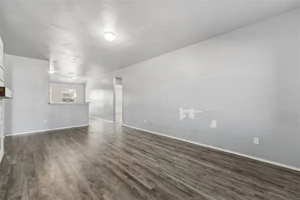 333 Karlee LN, Newcastle, OK 73065