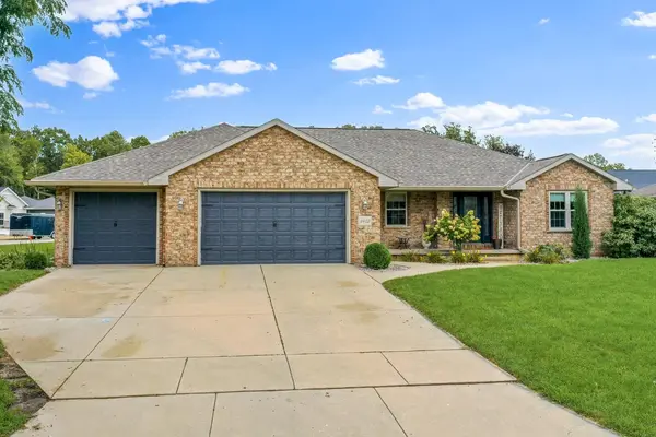 2403 ANTARES TER, Green Bay, WI 54311-5073