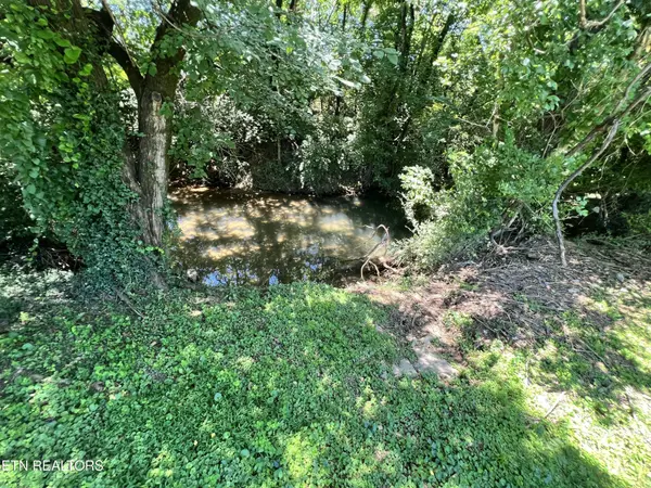 3812 Reagan Ave, Knoxville, TN 37919