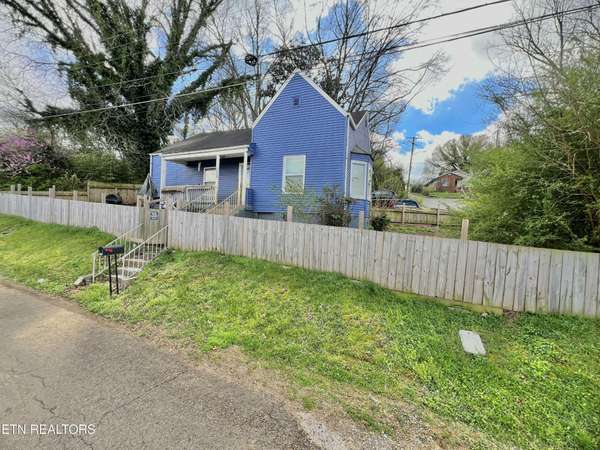 1900 Victoria Ave, Knoxville, TN 37915