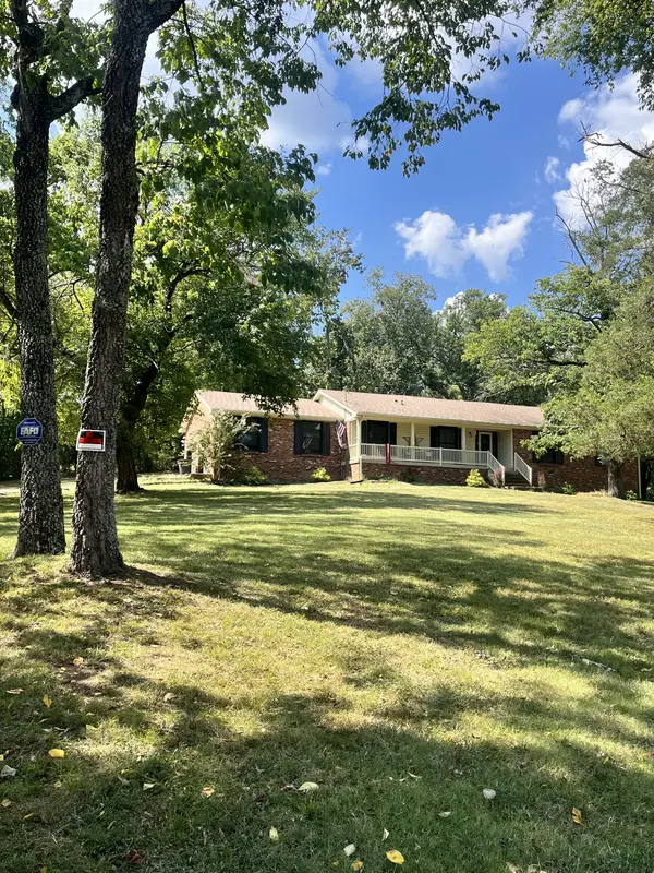 125 Mallard Dr, Hendersonville, TN 37075