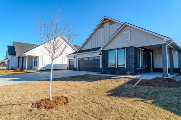 4542 N Sandkey St, Wichita, KS 67204