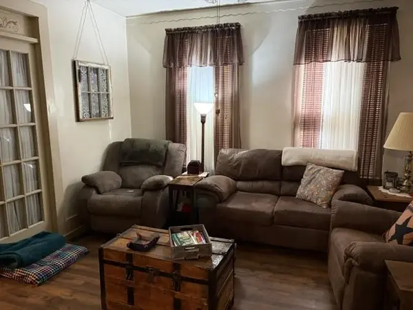 314 E 7th, Newton, KS 67114