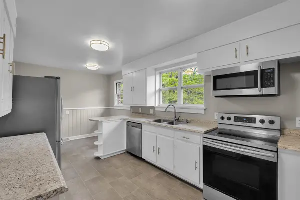 126 Holly DR, Spartanburg, SC 29301