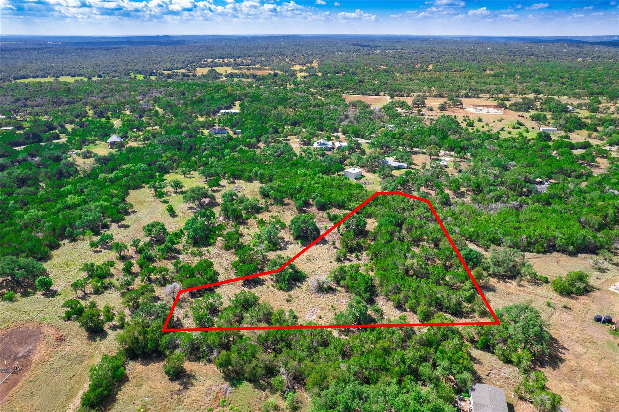 260 Billie Brooks LN, Driftwood, TX 78619