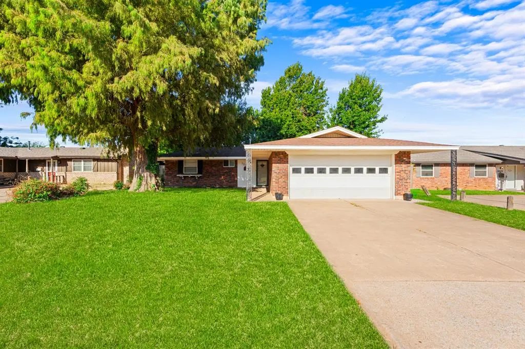 3805 N Eagle LN, Bethany, OK 73008