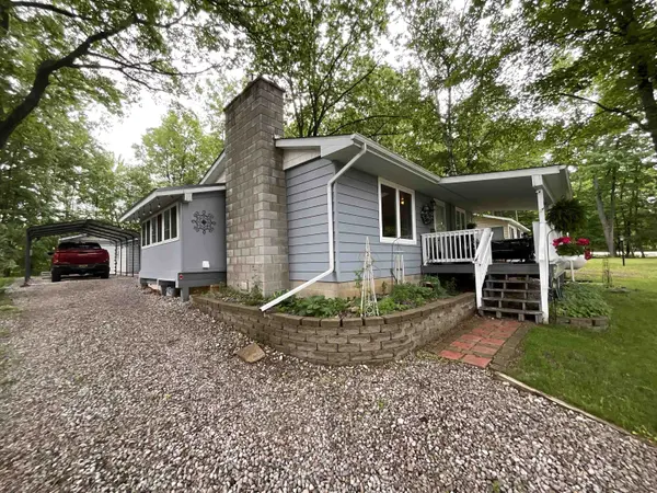 4737 Mary E DR, Hill Twp, MI 48739