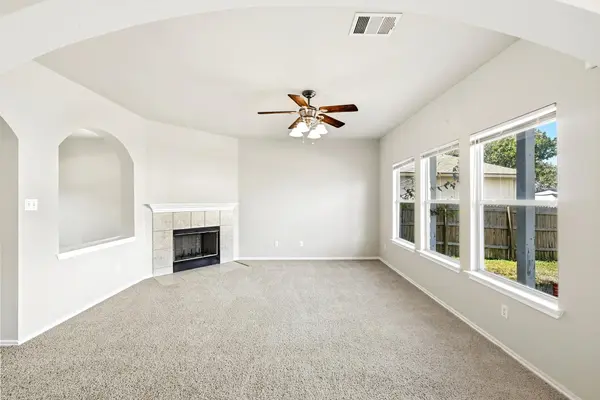 13316 Marie LN, Manor, TX 78653