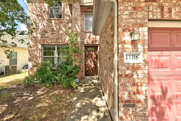 13316 Marie LN, Manor, TX 78653
