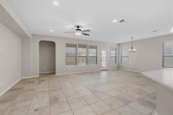5848 Sardinia DR, Round Rock, TX 78665