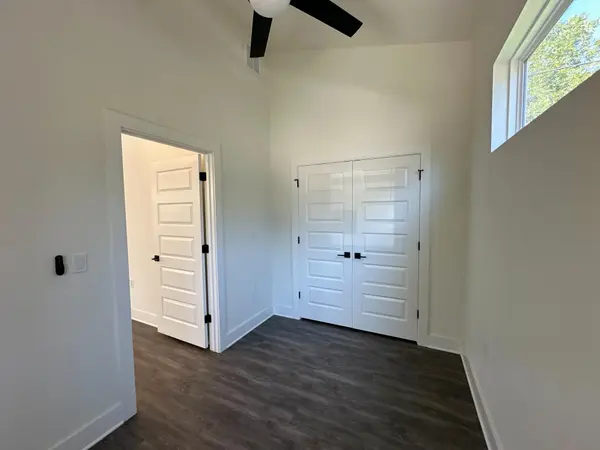 1106 Begonia TER #2, Austin, TX 78741