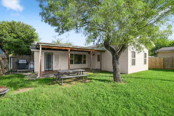 7903 Bixler DR, Austin, TX 78744