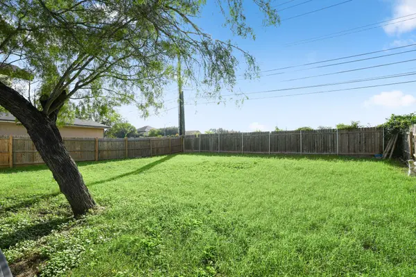 7903 Bixler DR, Austin, TX 78744
