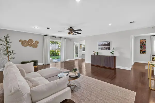 2114 Lanier DR, Austin, TX 78757