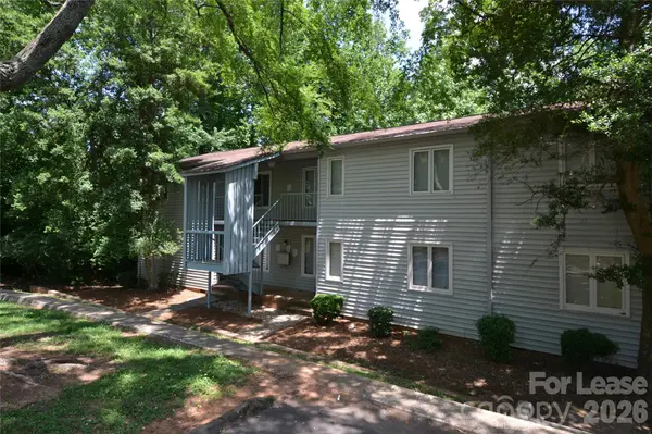 2013 Stoney Point LN #29, Charlotte, NC 28210