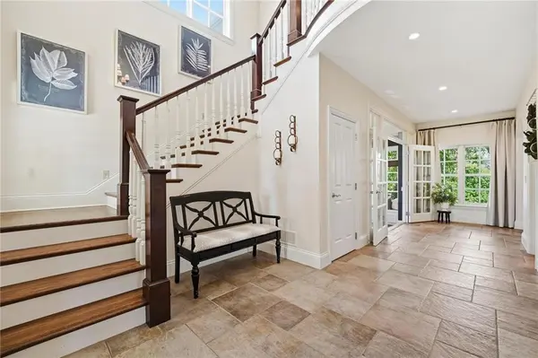 17805 Bond AVE, Overland Park, KS 66221