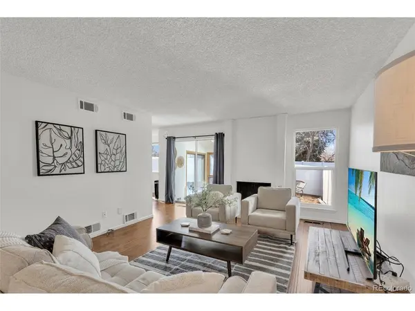 7165 S Vine, Centennial, CO 80122