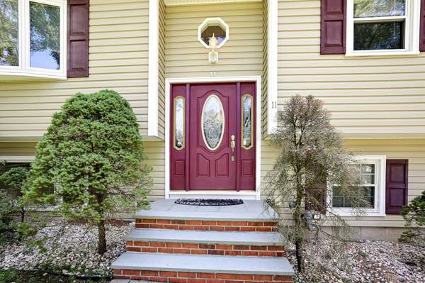 11 Harness RD, New City, NY 10956