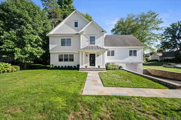 299 Stratton RD, New Rochelle, NY 10804