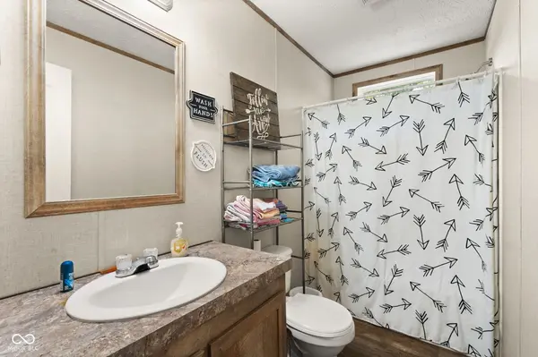 165 N 4th ST, Scottsburg, IN 47170