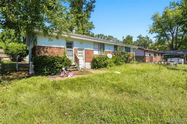2352 Collett DR, St Louis, MO 63136