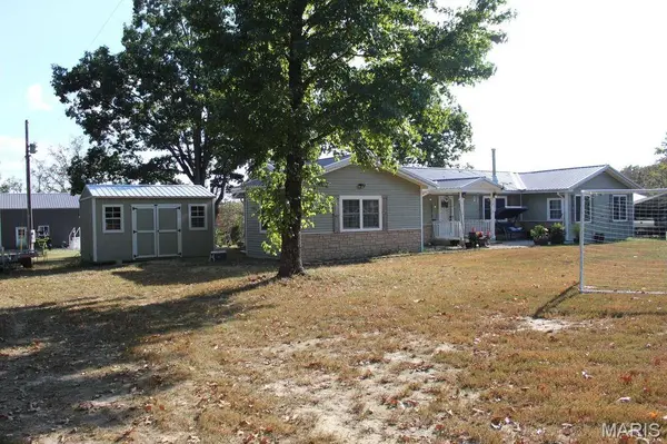 18400 County Road 7520, Newburg, MO 65550