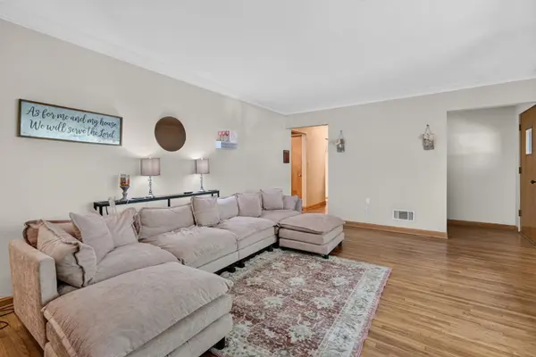 22328 S Carrie AVE, Channahon, IL 60410