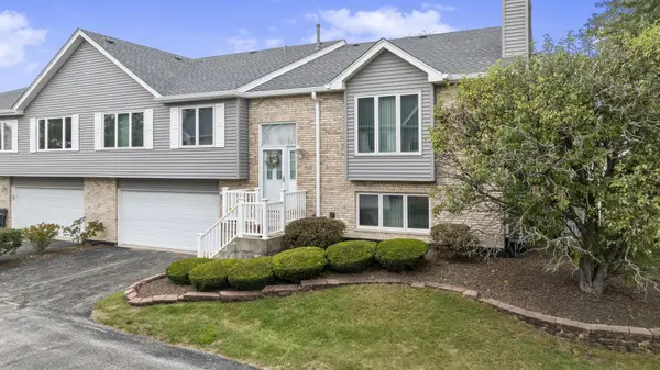 11147 Saratoga DR, Orland Park, IL 60467