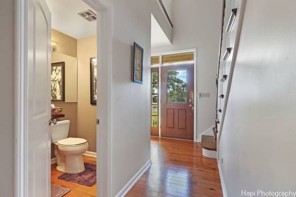 667 W Elk Grove BLVD, Elk Grove Village, IL 60007