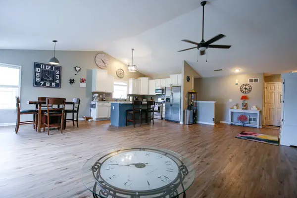1721 W River ST #1721, Dixon, IL 61021