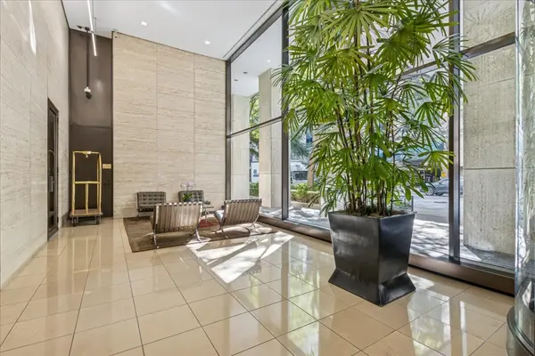 260 E Chestnut ST #1407, Chicago, IL 60611