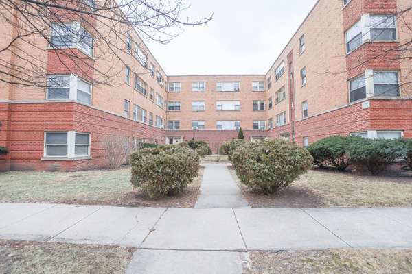 5653 N CHRISTIANA AVE #3N, Chicago, IL 60659