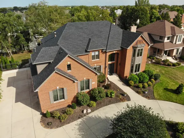 9937 Tanglewood CT, Munster, IN 46321