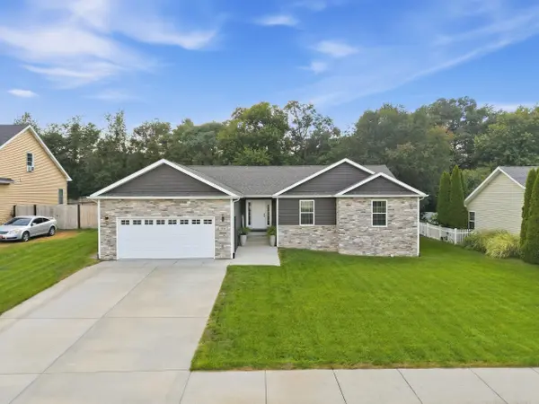 234 Elderberry ST, Demotte, IN 46310