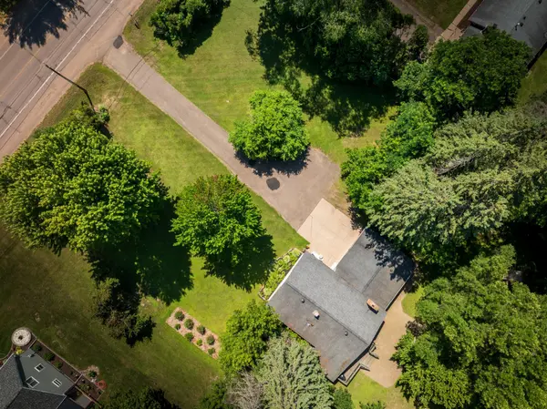 603 Old Highway 61 N, Hinckley, MN 55037