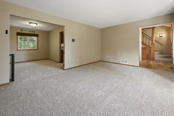 17611 83rd AVE N, Maple Grove, MN 55311