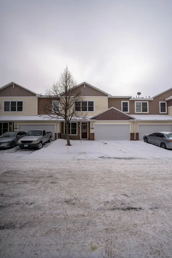 3371 Hazel TRL #F, Woodbury, MN 55129