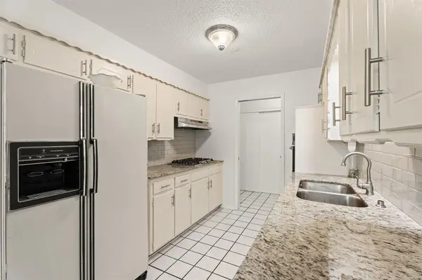 3805 N Eagle LN, Bethany, OK 73008