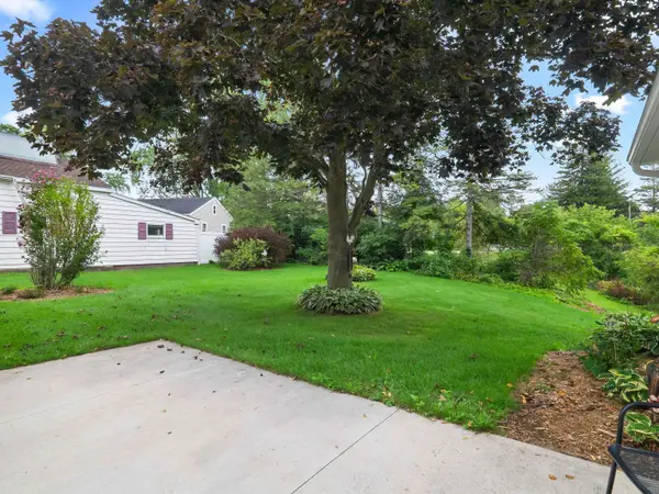 302 GAEDE AVE, Forestville, WI 54213