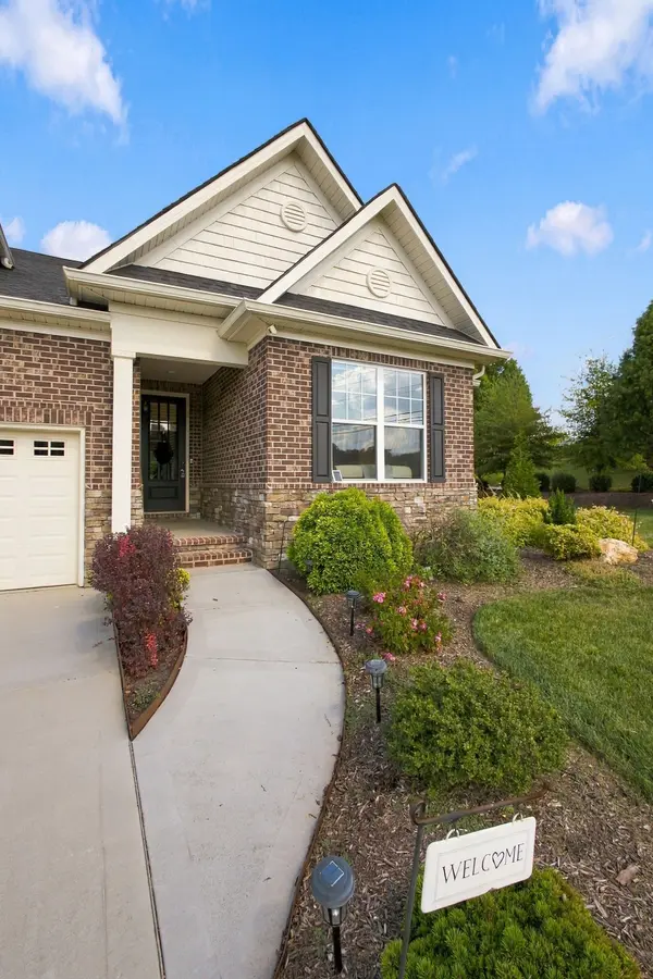 1200 Loggerhead Lane, Knoxville, TN 37932