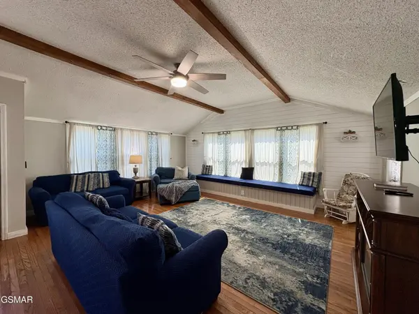3310 Winston Street, Pigeon Forge, TN 37863