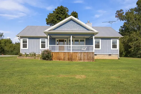 372 County Road 105, Athens, TN 37303