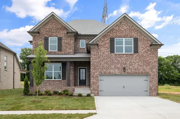 211 Blantons Park Dr, Gallatin, TN 37066