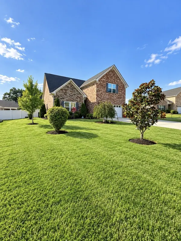 739 Reflections Lane, Pleasant View, TN 37146